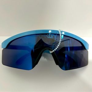 Oakley Blue Sunglasses Iridium Polarized retro style
